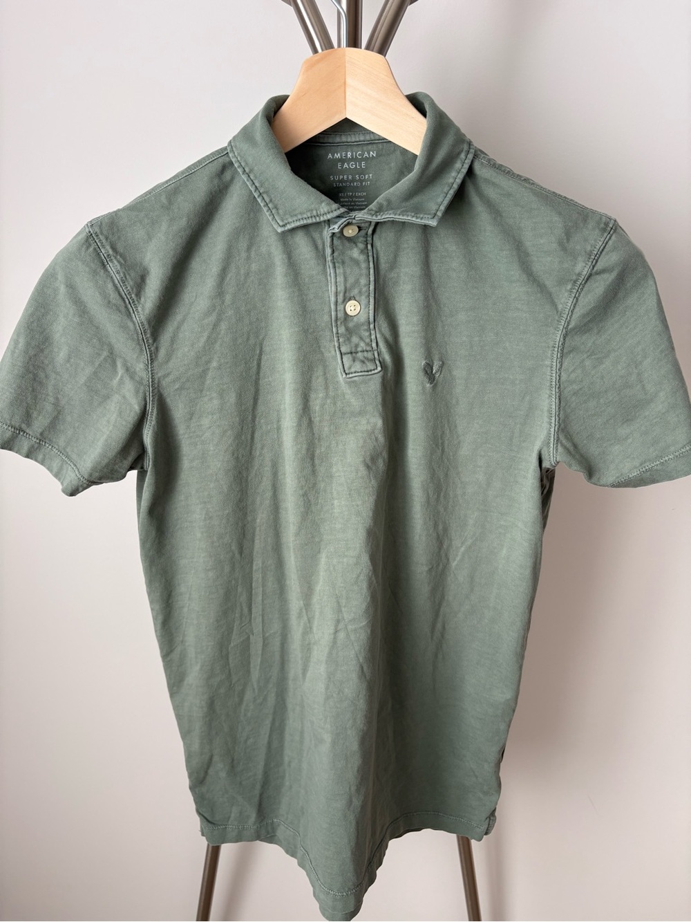 American Eagle Outfitters Short-Sleeve Polo in Sage Green